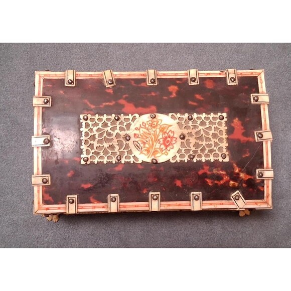 Vintage Vizagapatam Box Faux Tortoiseshell Carved Painted - Picture 2 of 10